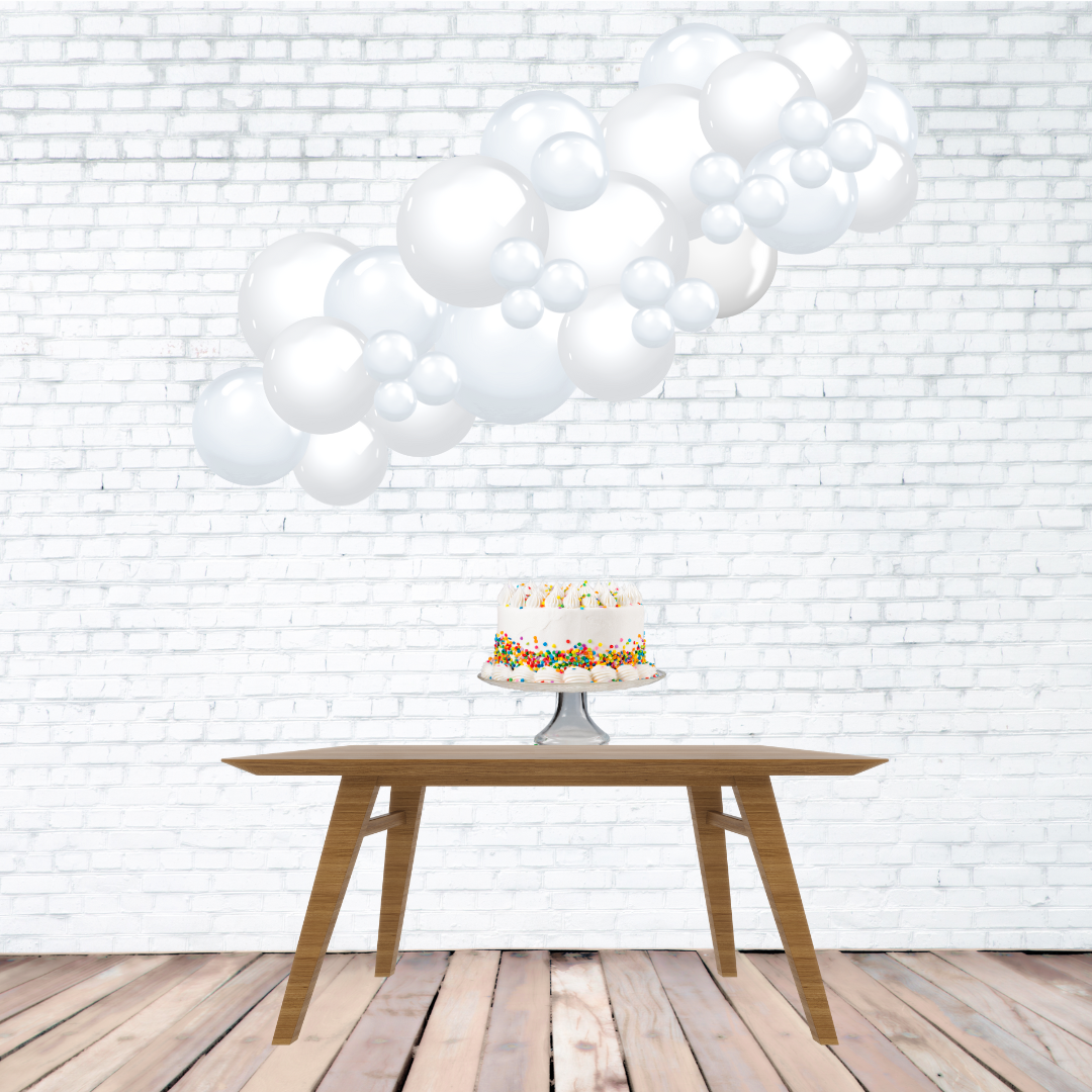 White BG Simple Garland Small (1)