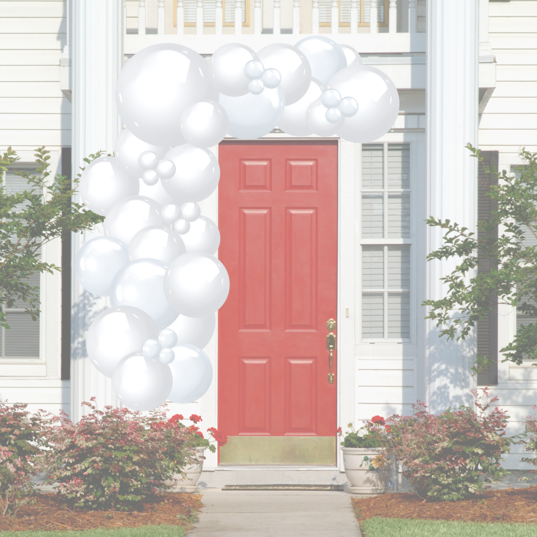 White Simple Garland Large BG (1)