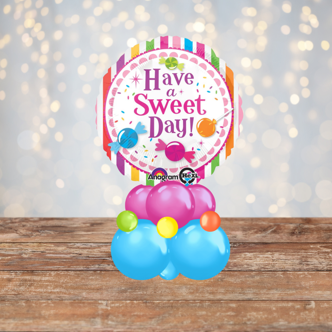 Sweetest Day Balloon Centerpiece - BalloonZilla